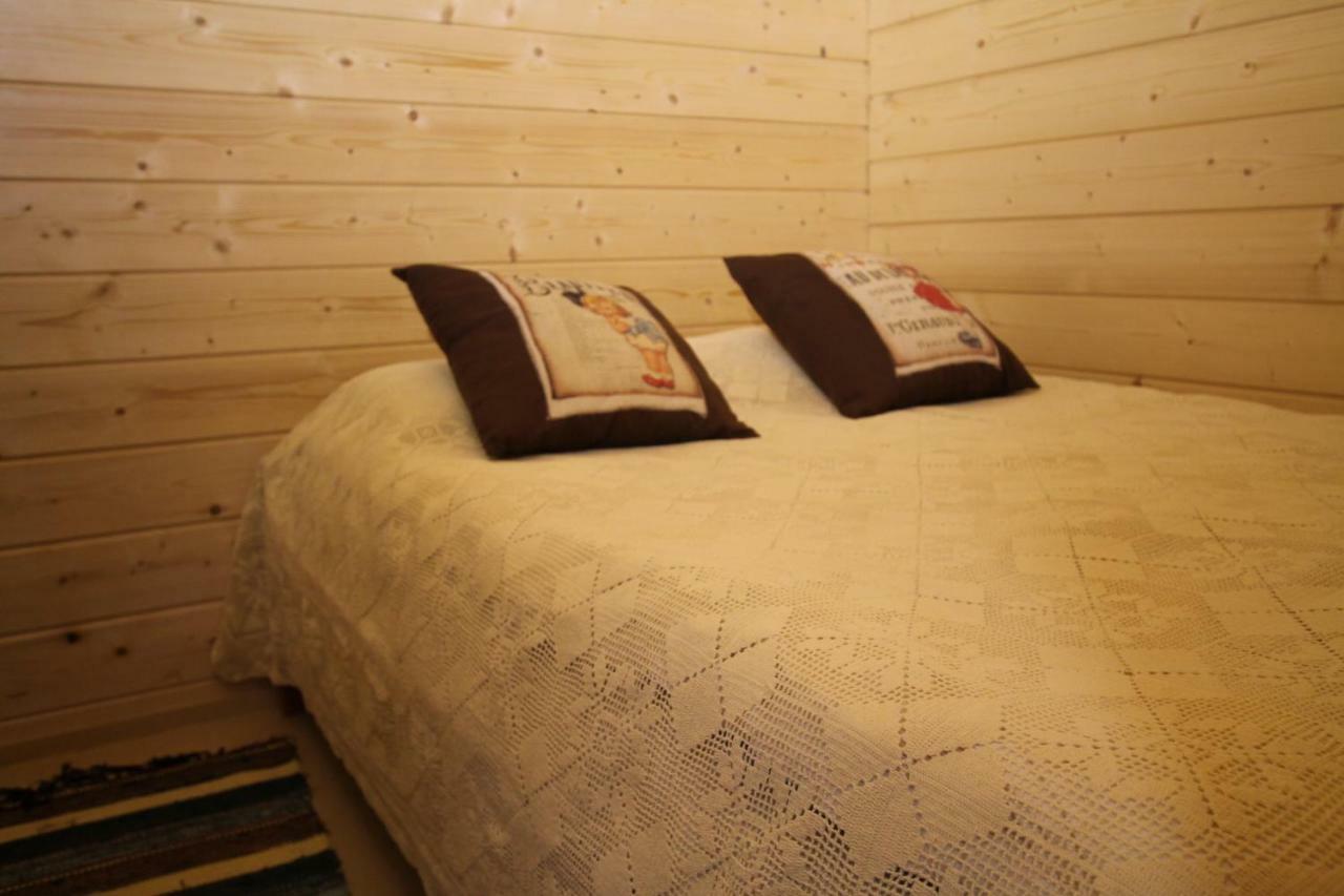 Maatilamatkailu Jaenisvaara Kolinkylä Extérieur photo