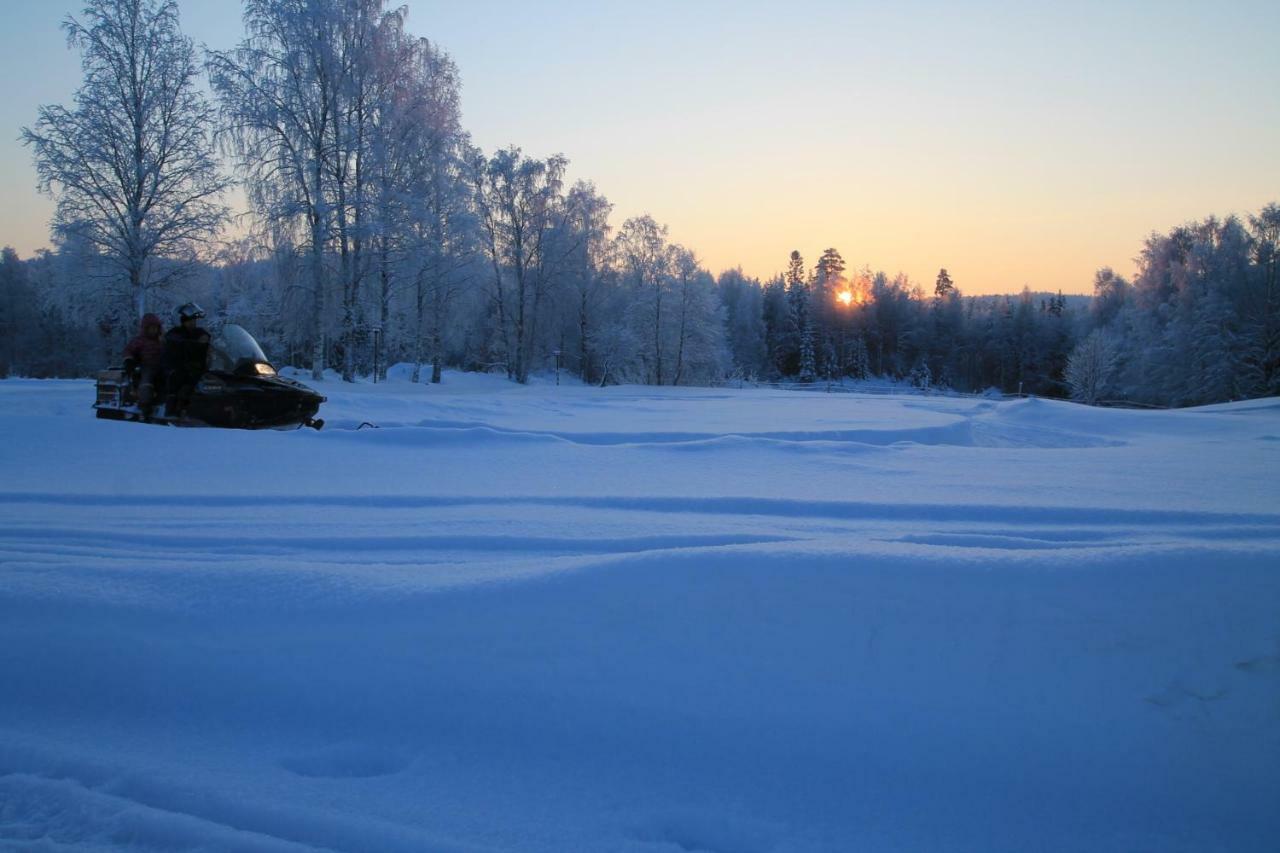 Maatilamatkailu Jaenisvaara Kolinkylä Extérieur photo